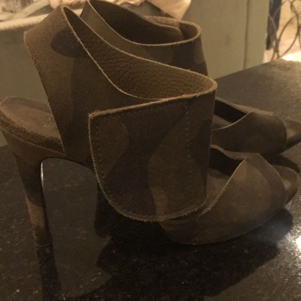 Pedro Garcia, size 36 1/2 good condition